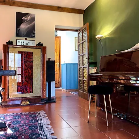 Relais Borgo Poggetello * تالياكوتسو